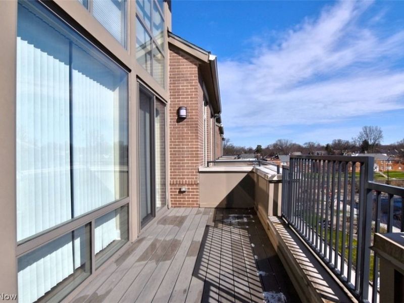 16800 Van Aken Boulevard, Unit 413, Shaker Heights, OH 44120 Photo 30