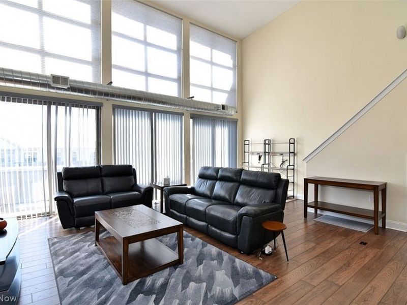 16800 Van Aken Boulevard, Unit 413, Shaker Heights, OH 44120 Photo 5