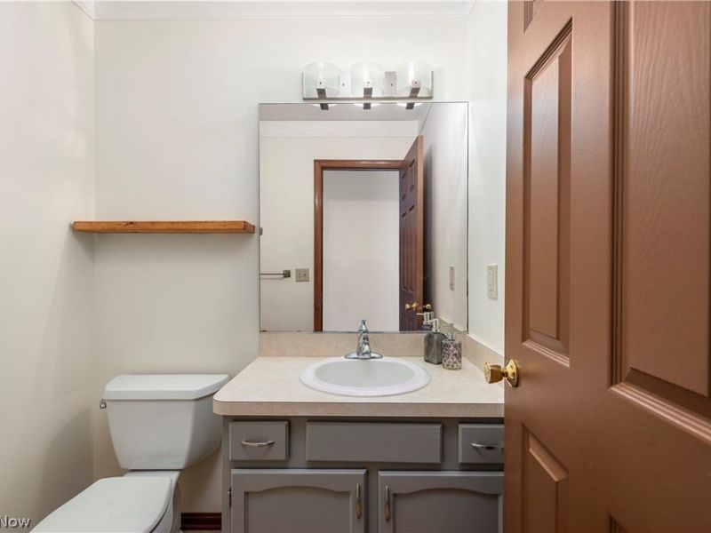 3260 Forest Overlook Drive, Seven Hills, OH 44131 Photo 19