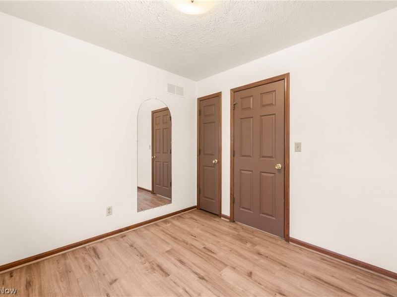 3260 Forest Overlook Drive, Seven Hills, OH 44131 Photo 21