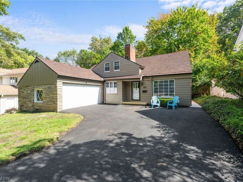 1895 Temblethurst Road, South Euclid, OH 44121 Photo 1