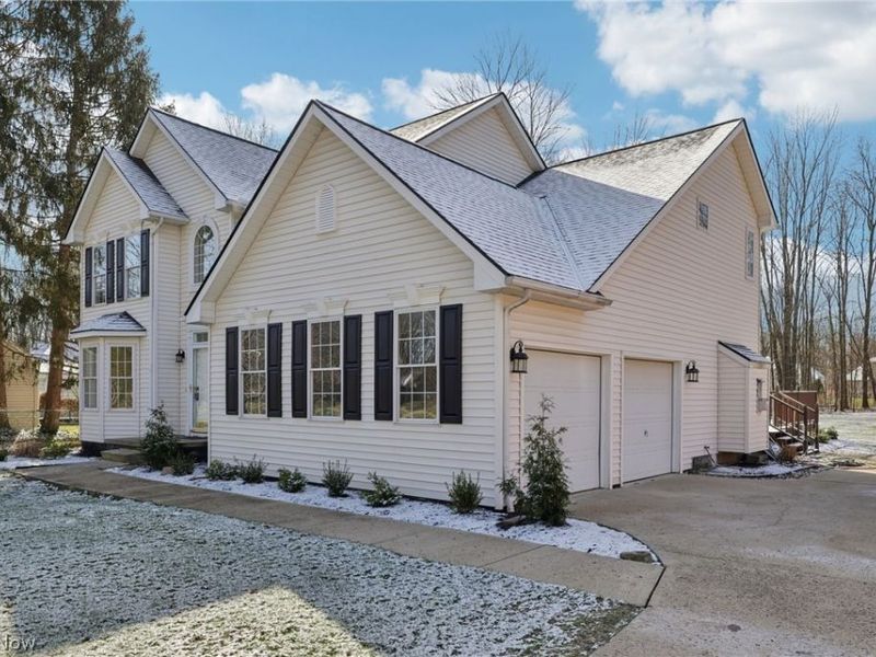 31239 Lincoln Road, Westlake, OH 44145 Photo 2