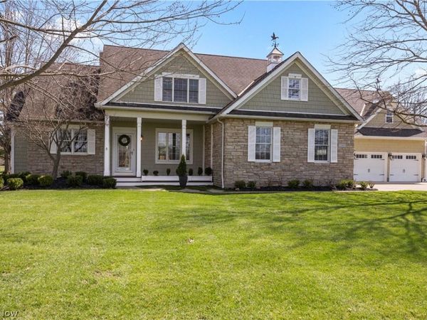 12869 Diagonal Road, LaGrange, OH 44050