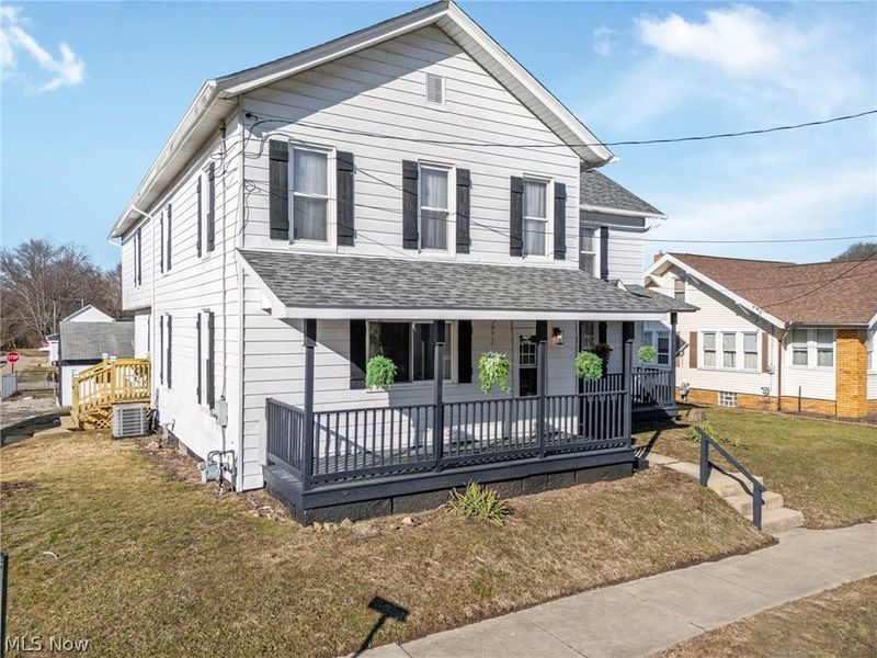 241 E Lisbon Street, Waynesburg, OH 44688 Photo 3