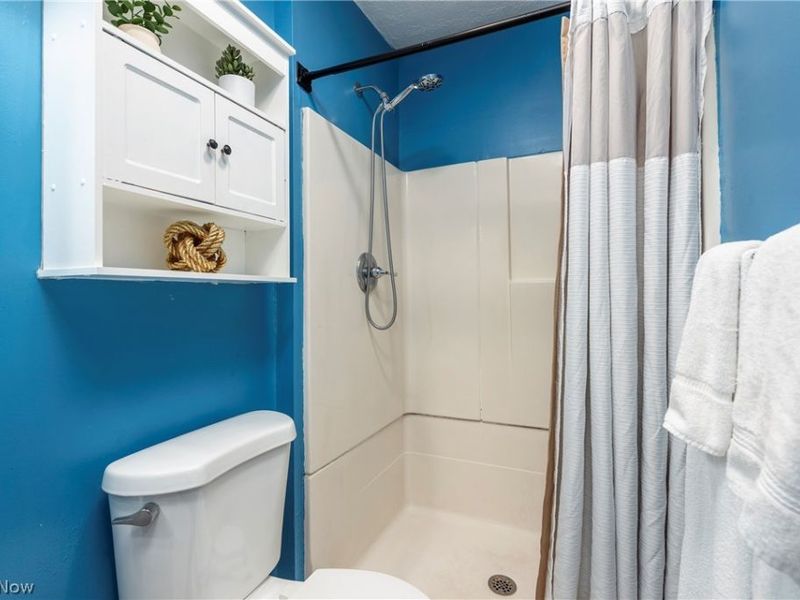 161 Forbes Road, Bedford, OH 44146 Photo 21