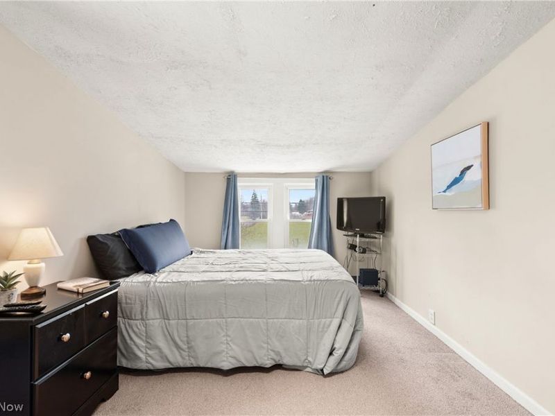 161 Forbes Road, Bedford, OH 44146 Photo 24