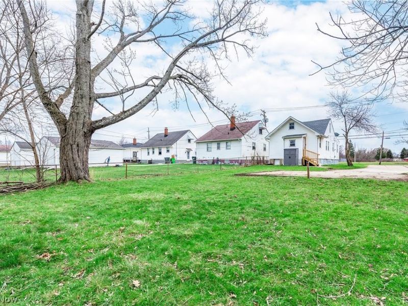 161 Forbes Road, Bedford, OH 44146 Photo 33