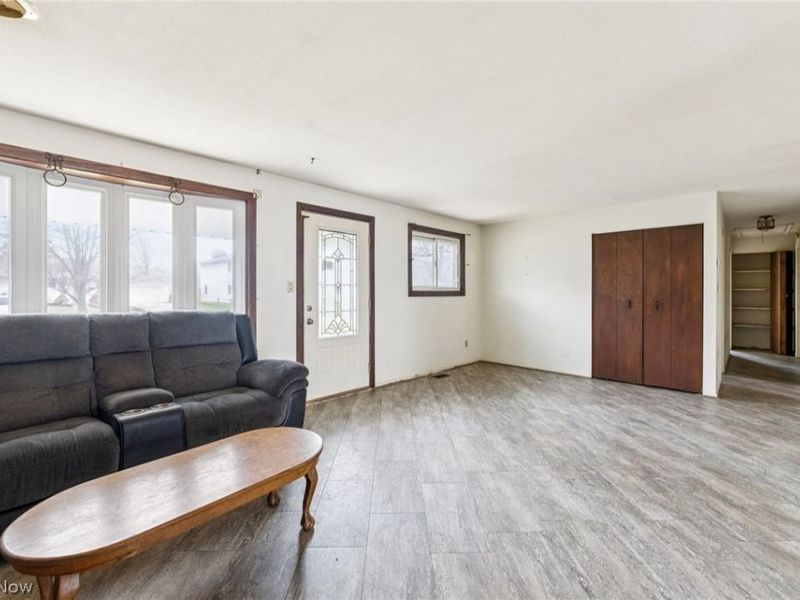 6135 Thistlewood Drive, Mentor, OH 44060 Photo 10