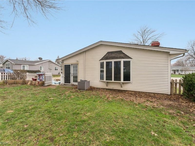 6135 Thistlewood Drive, Mentor, OH 44060 Photo 34