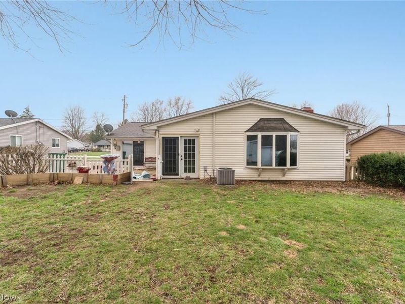 6135 Thistlewood Drive, Mentor, OH 44060 Photo 35