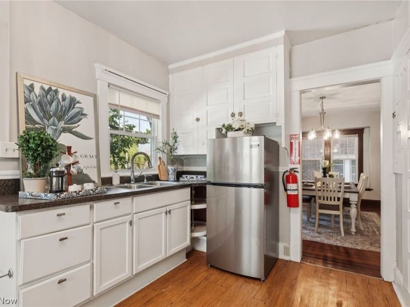 2230 Grandview Avenue, Cleveland Heights, OH 44106 Photo 16