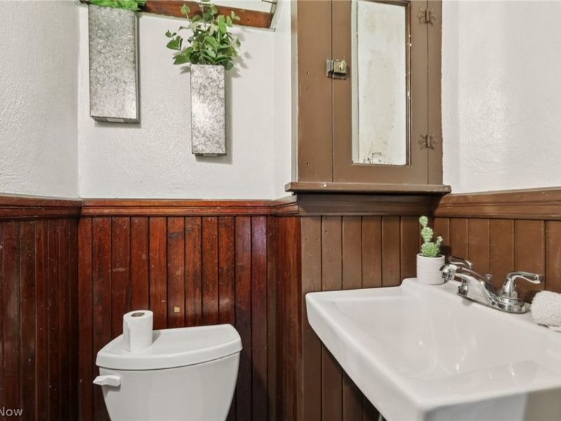 2230 Grandview Avenue, Cleveland Heights, OH 44106 Photo 20