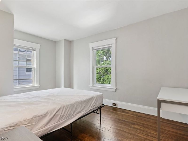 2230 Grandview Avenue, Cleveland Heights, OH 44106 Photo 21