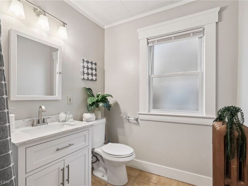 2230 Grandview Avenue, Cleveland Heights, OH 44106 Photo 29