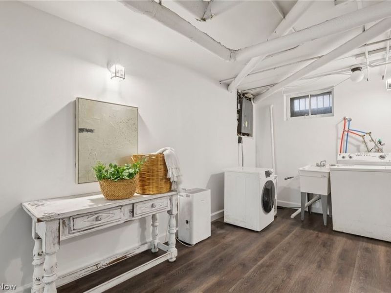 2230 Grandview Avenue, Cleveland Heights, OH 44106 Photo 41