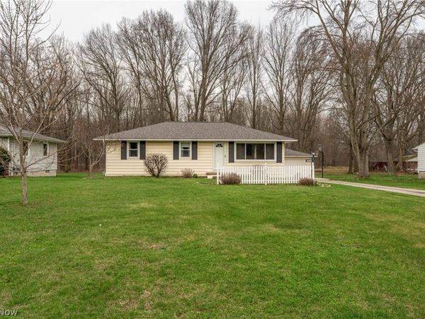 36334 Chestnut Ridge, North Ridgeville, OH 44039
