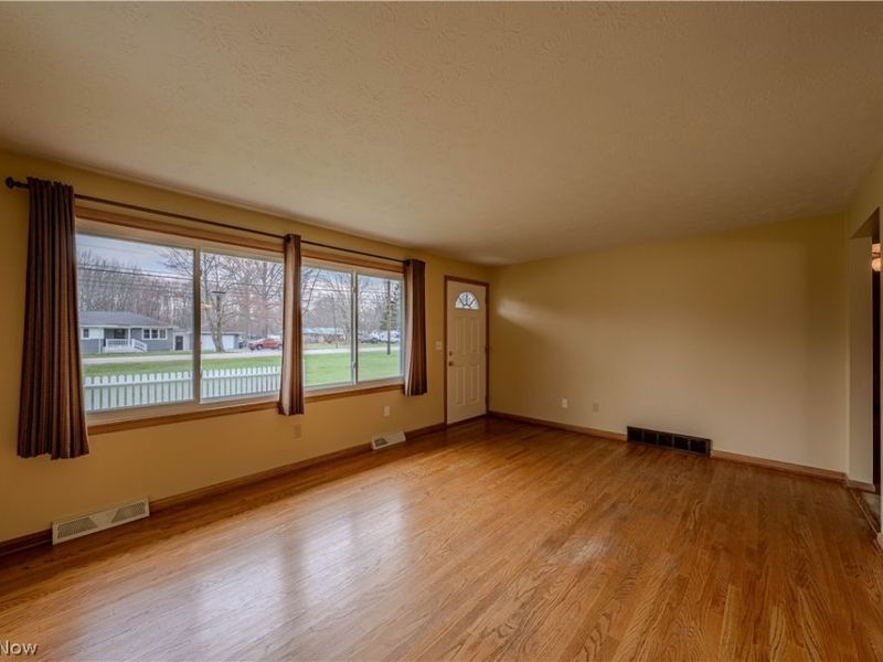 36334 Chestnut Ridge, North Ridgeville, OH 44039 Photo 4