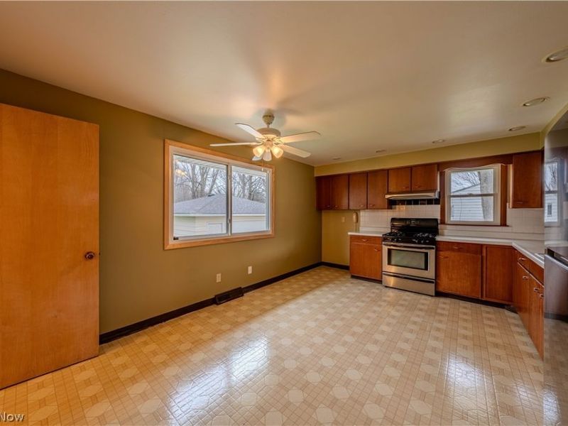 36334 Chestnut Ridge, North Ridgeville, OH 44039 Photo 5