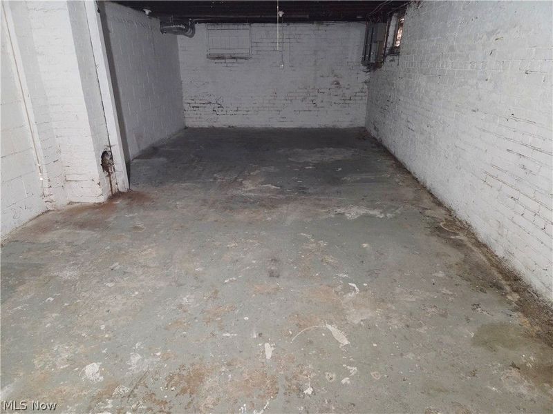 3421 Mapledale Avenue, Cleveland, OH 44109 Photo 29