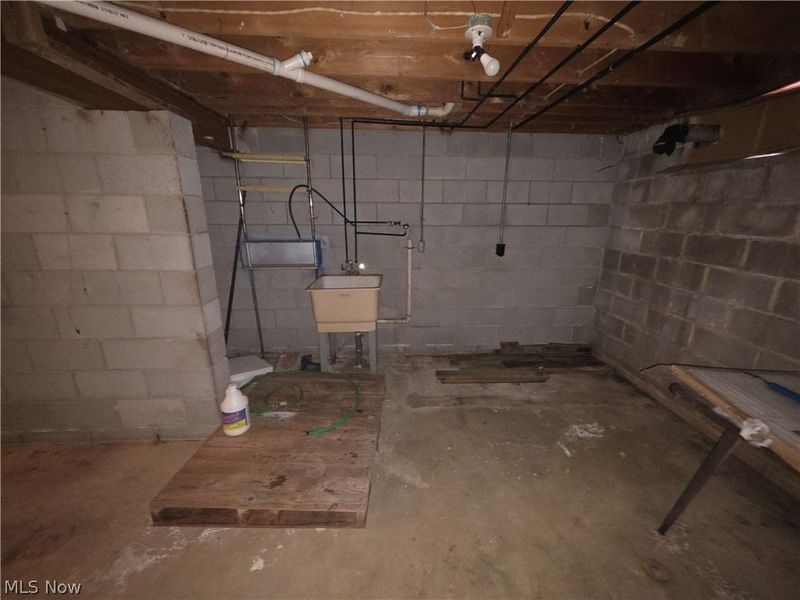 6777 Mahoning Avenue NW, Warren, OH 44481 Photo 18