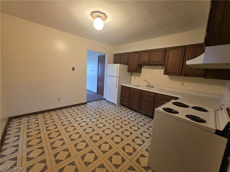 6777 Mahoning Avenue NW, Warren, OH 44481 Photo 7