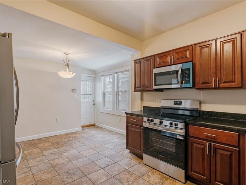 14915 Clifton Boulevard, Lakewood, OH 44107 Photo 9