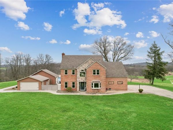 137 Pearce Road, Mars, PA 16046