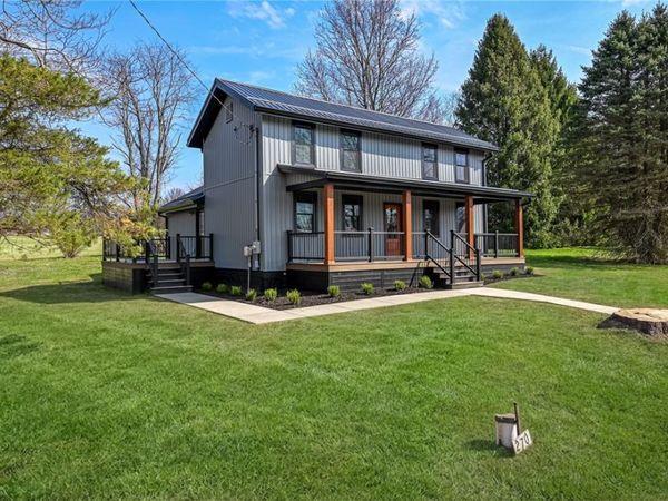 270 Laurel Rock Dr, Beaver Falls, PA 15010