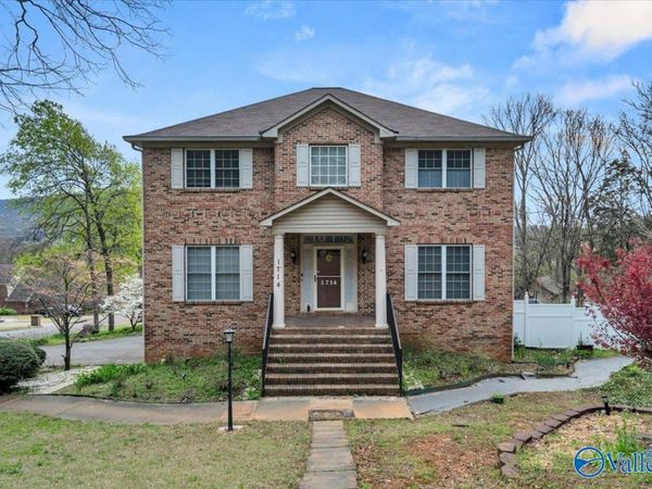1714 Alm Drive NE, Huntsville, AL 35811