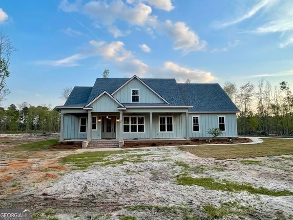 301 Jericho Ln, Brooklet, GA 30415