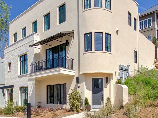 10861 Serenbe Lane, Chattahoochee Hills, GA 30268