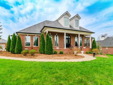 110 Saratoga Drive, Frankfort, KY 40601