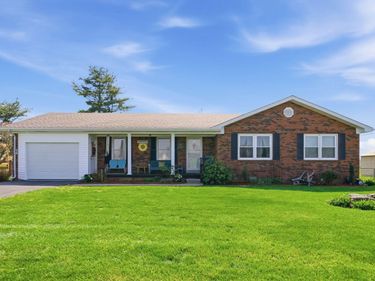 121 Meadow Lark Drive, Crab Orchard, KY 40419