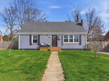 1812 Yorktown Road, Lexington, KY 40504