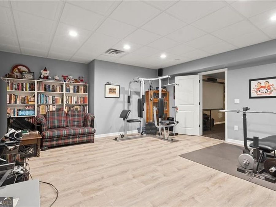Property Image 35