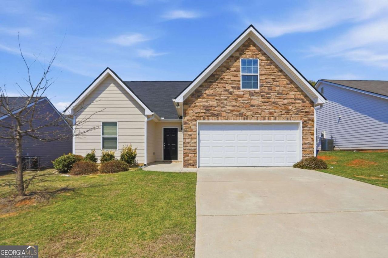 133 W Lexington Avenue, Griffin, GA 30223 Main Photo