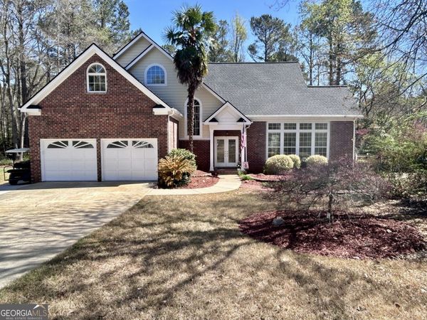 135 Kenton Place, Peachtree City, GA 30269