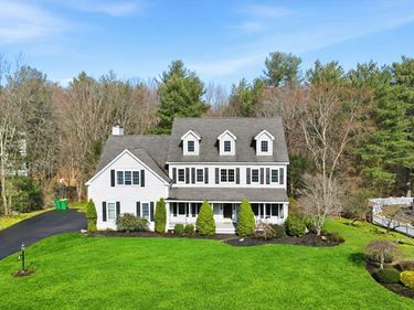 8 Scarlet Ct, Easton, MA 02356