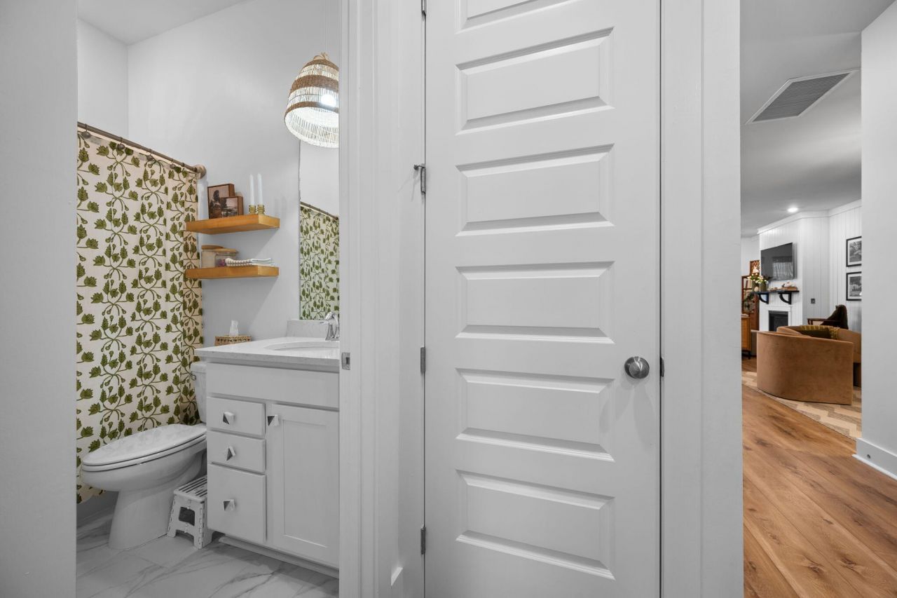 113 Medford Street Photo 13