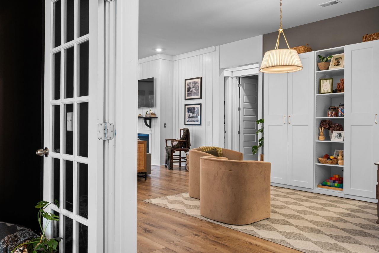 113 Medford Street Photo 22