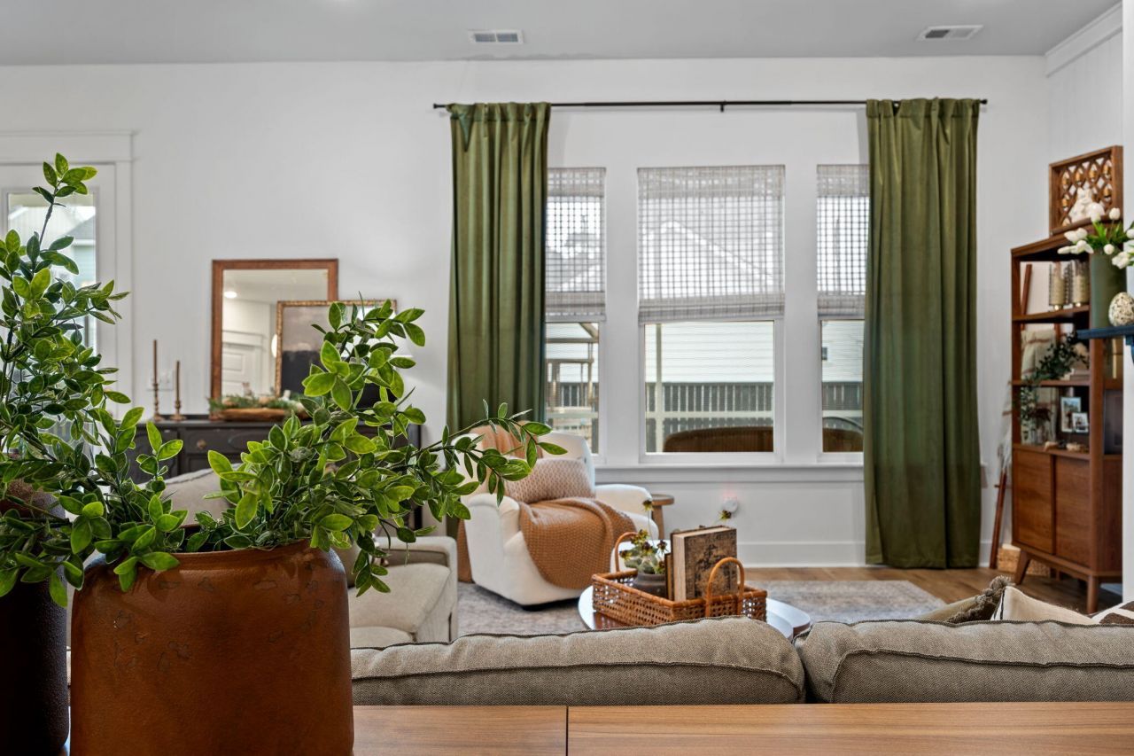 113 Medford Street Photo 27