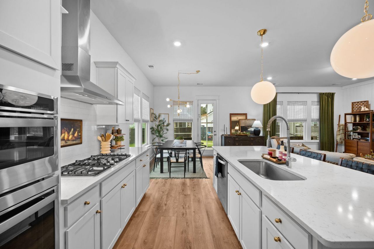 113 Medford Street Photo 42