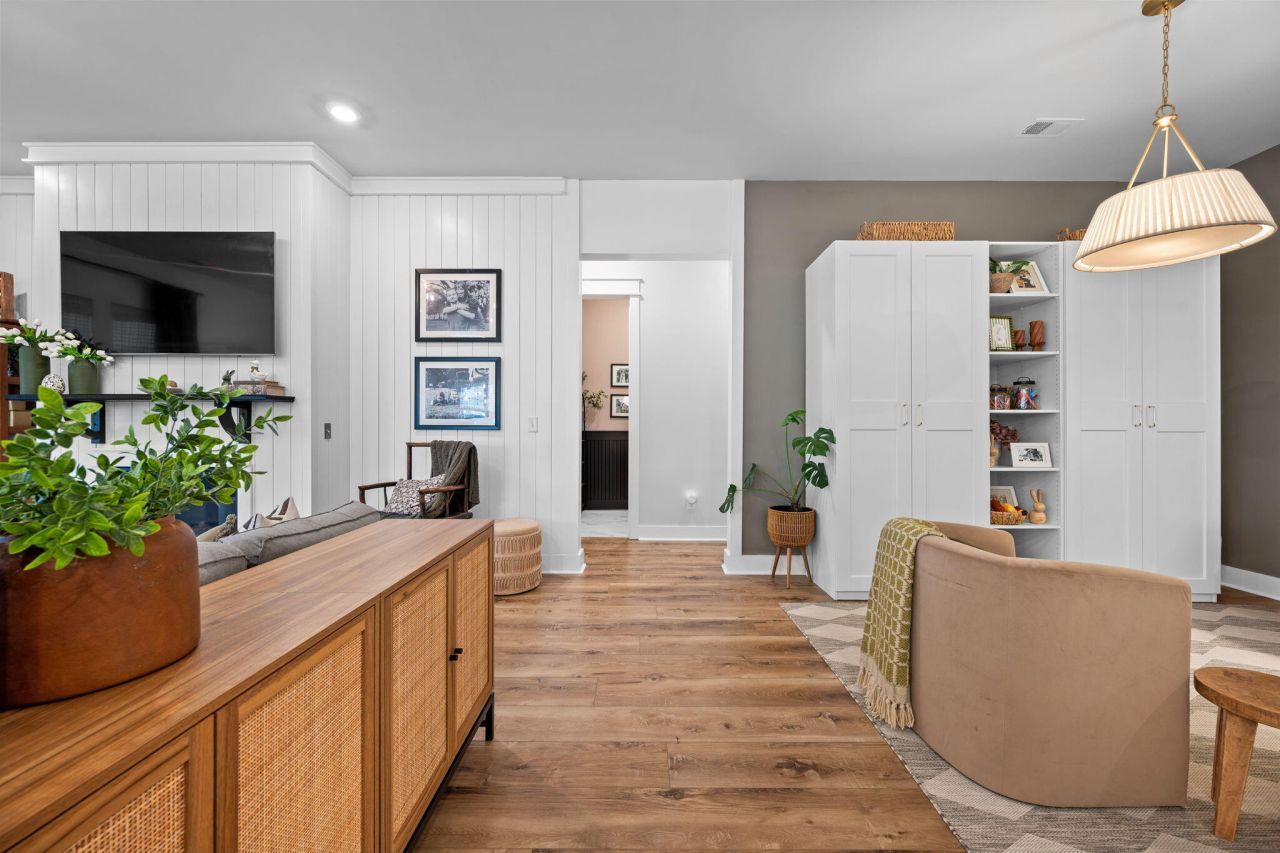 113 Medford Street Photo 43