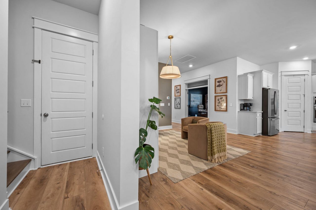 113 Medford Street Photo 54