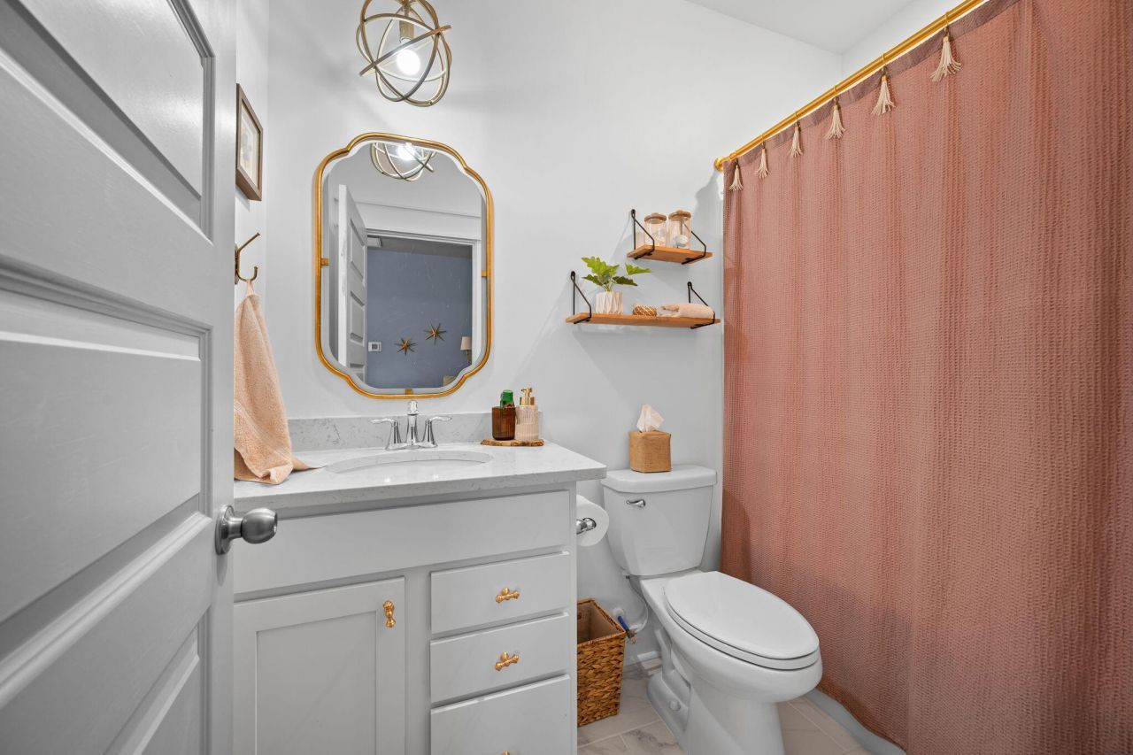 113 Medford Street Photo 60