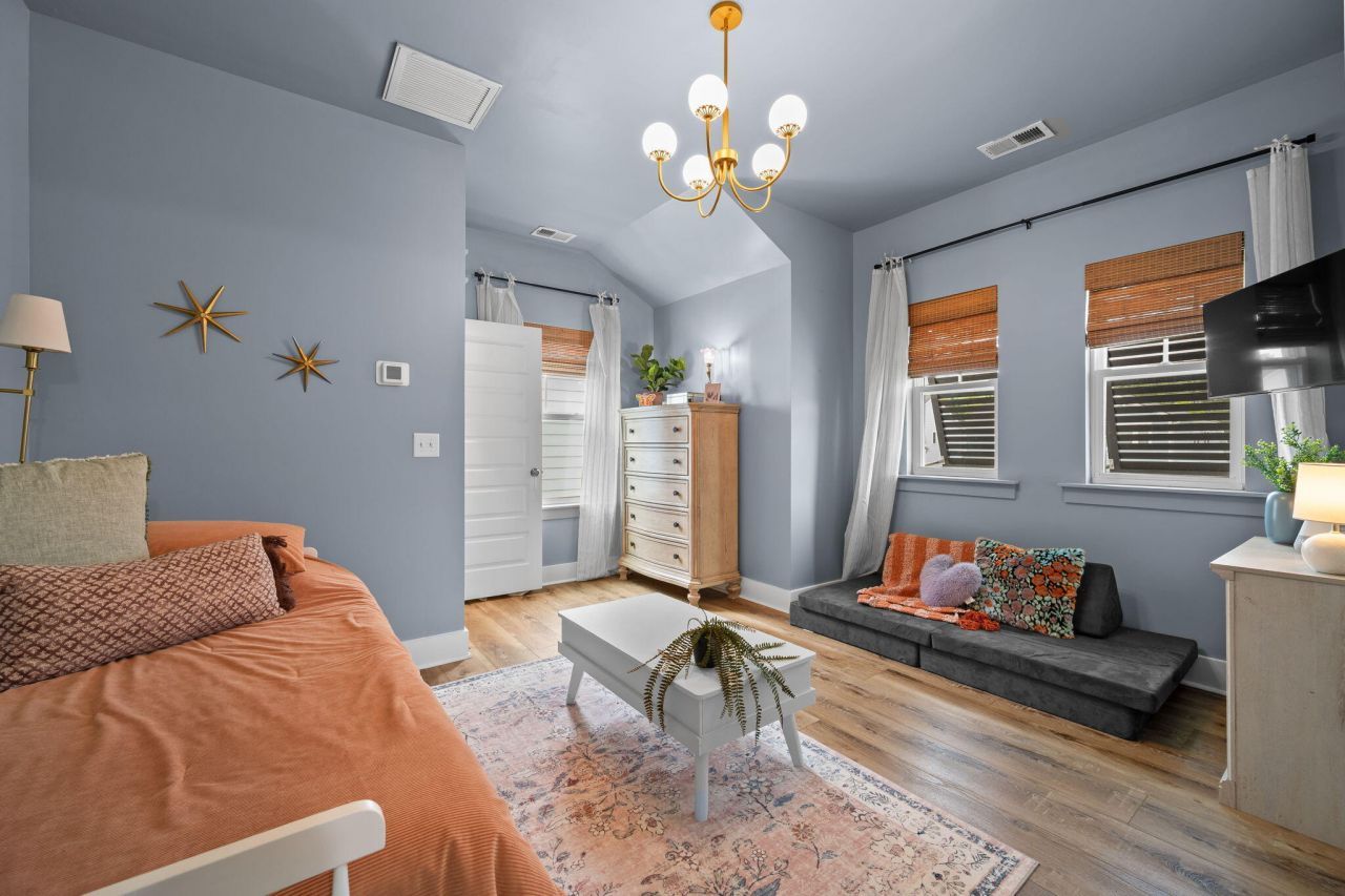 113 Medford Street Photo 61