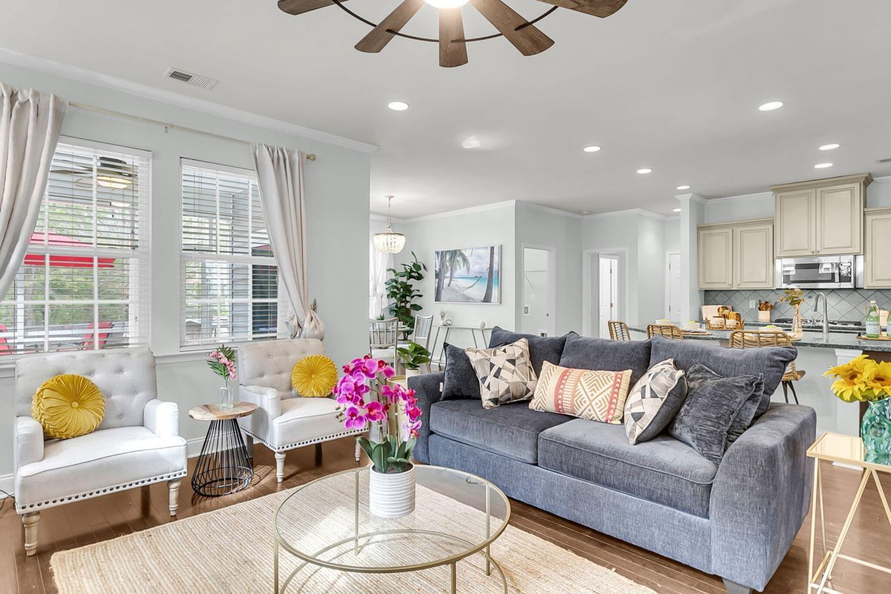 9707 Cutleaf Drive Photo 10