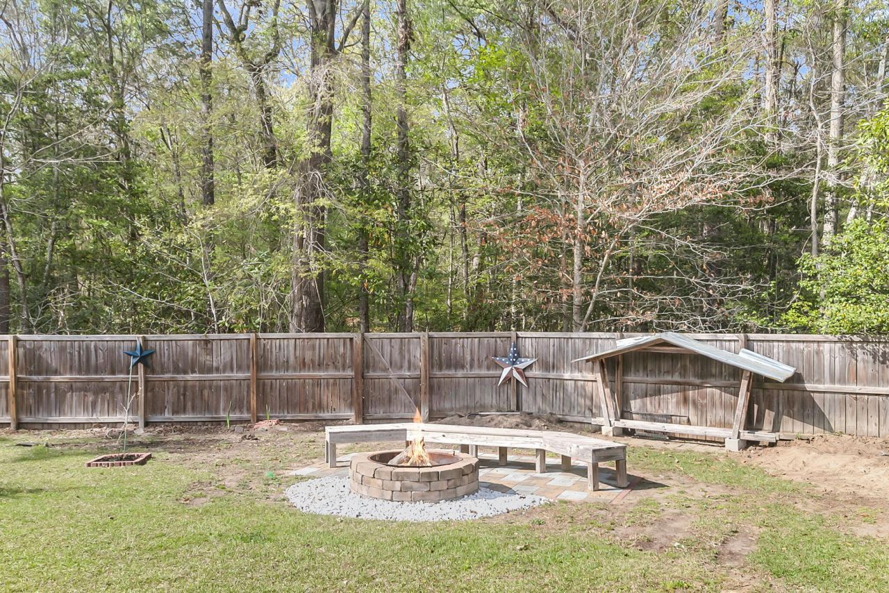 9707 Cutleaf Drive Photo 35