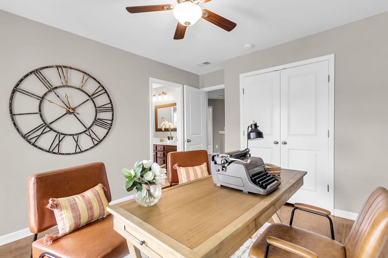 9707 Cutleaf Drive Photo 43