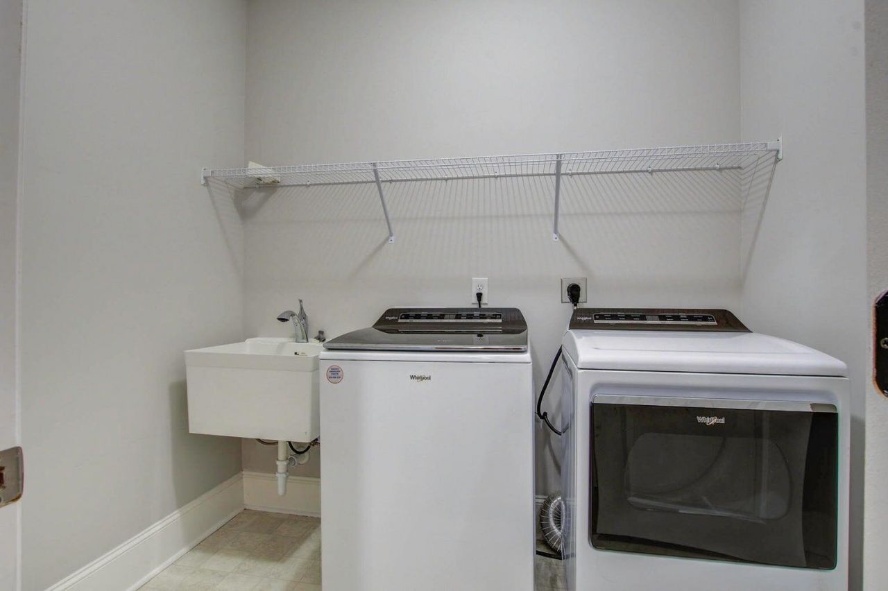 216 Quimby Hill Drive Photo 22